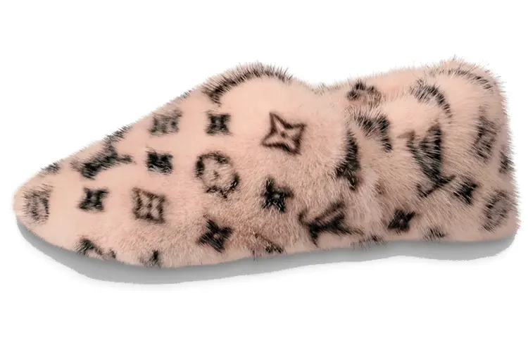 LOUIS VUITTON Dreamy Leather Flat Casual Shoes Women's Pink