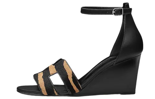 HERMES Legend Leather Fashion Sandal Women's Black