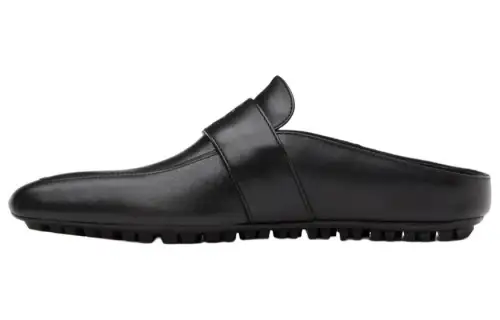 Balenciaga Closed Toe Slippers Women's Black