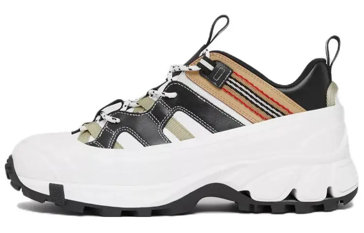 Burberry Arthur Leather Low top Casual Shoes Men's White Brown
