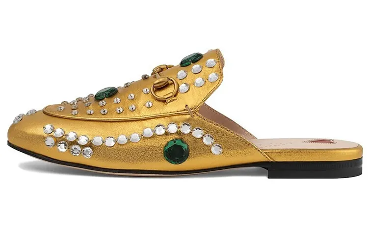 GUCCI Closed Toe Slippers Women's