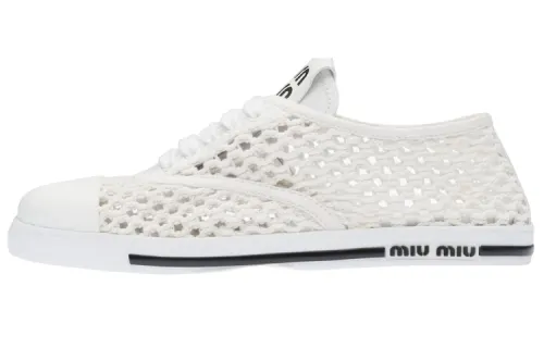 MIU MIU Leather Low top Stylish Skateboarding Shoes Women's White