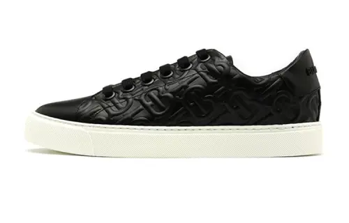 Burberry Skateboard Shoes Women's Low Top Black