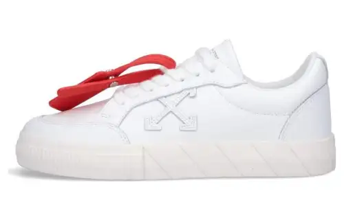 OFF-WHITE Vulcanized Leather Low-Top Sneaker White