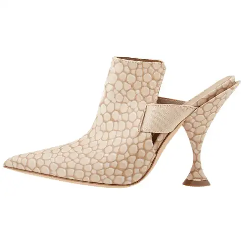 Burberry Closed Toe Slippers Women's Light Sand