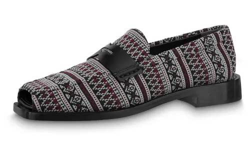 LOUIS VUITTON Connelly Fabric Flat Casual Shoes Women's Black Red White