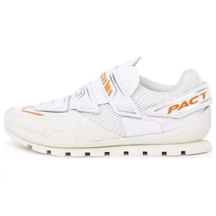 DIESEL Fabric Low top Casual Shoes Women's White