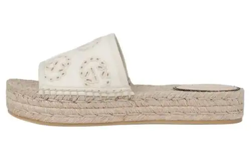 GUCCI Interlocking Slide Slippers Women's White