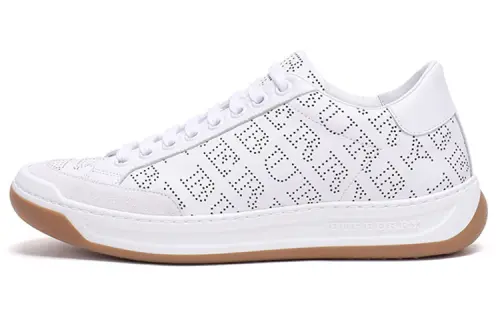 Burberry Low top Casual Shoes Women's White