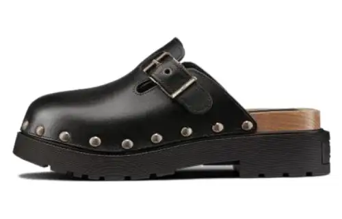 DIOR Diorquake Closed Toe Slippers Women's