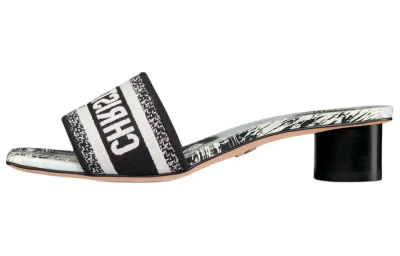 DIOR Dway Slide Slippers Women's Black