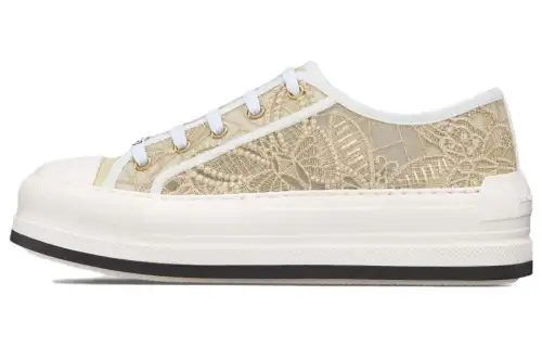 DIOR Walk'n'Dior Leather Low top Skateboard Shoes Women's Beige