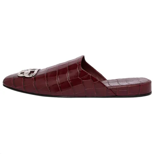 Balenciaga Cosy Closed Toe Slippers Women's Red