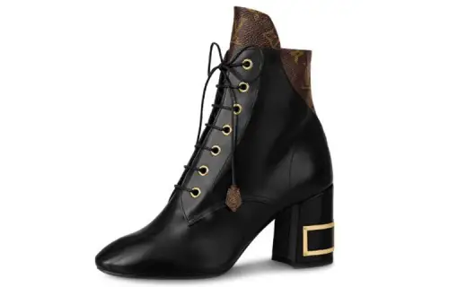 LOUIS VUITTON Bliss MONOGRAM Top Grain Cow Leather Ankle Boots Women's Black