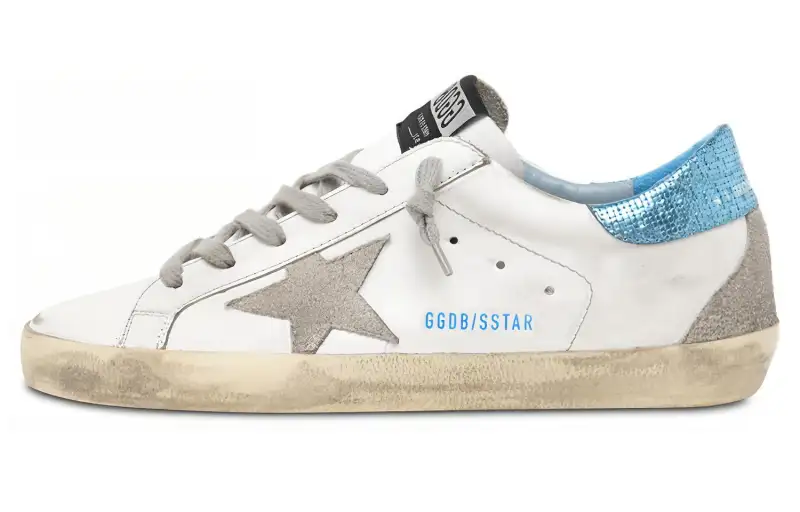 Golden Goose Super Star Low top Stylish Skateboarding Shoes Women's White Distressed