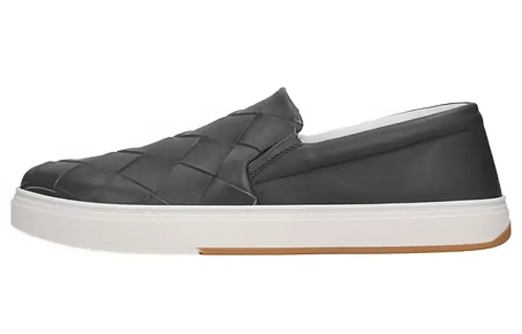 Bottega Veneta Leather Casual Shoes Men's Gray