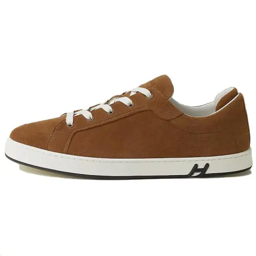 HERMES Kid Low top Skateboard Shoes Men's Brown