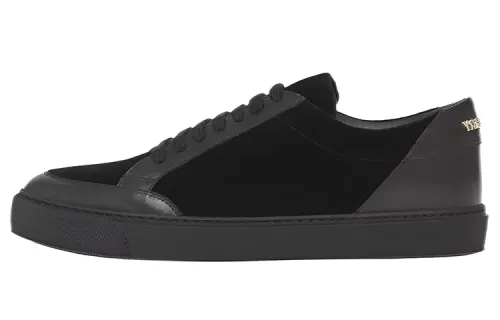 Burberry Textile, Leather Low top Skateboard Shoes Women's Black