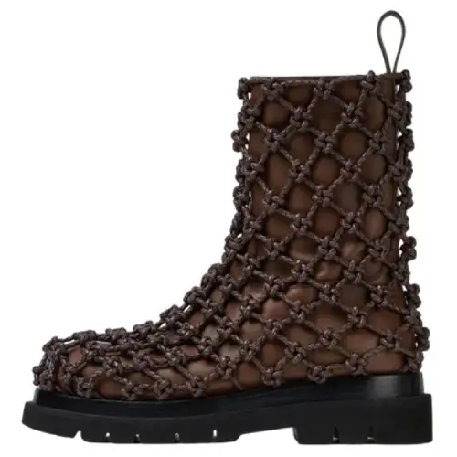 Bottega Veneta Lug Leather Ankle Boots Men's Dark Chestnut