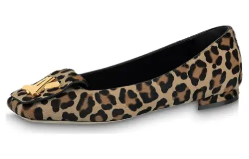 LOUIS VUITTON Shake Leather Casual Shoes Women's Brown