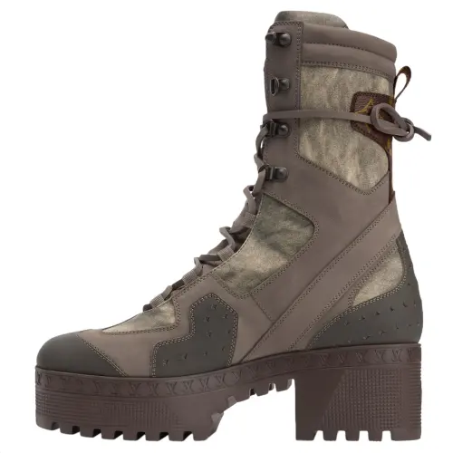 LOUIS VUITTON Laureate Calfskin Short Combat Boots 5cm Women's Taupe