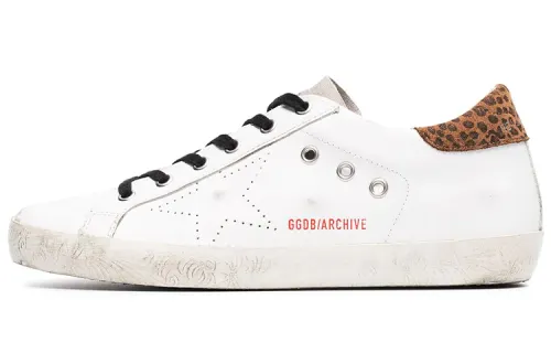 Golden Goose Super Star Low top Stylish Skateboarding Shoes Women's White Distressed