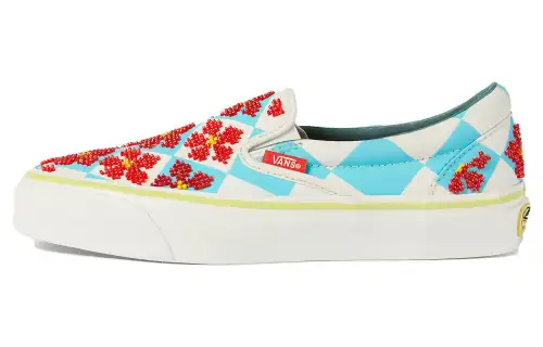GUCCI Canvas Low top Skateboard Shoes Men's White Blue Red