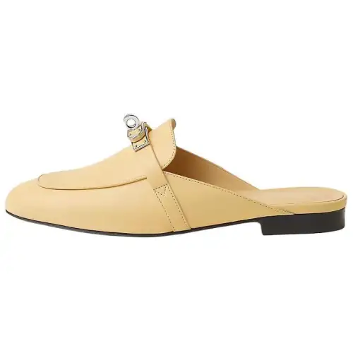 HERMES Oz Closed Toe Slippers Women's Yellow