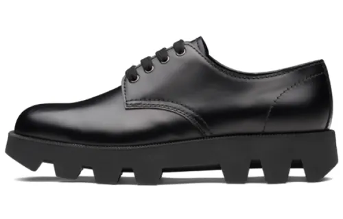 PRADA Casual Leather Shoes Men's Low Top Black