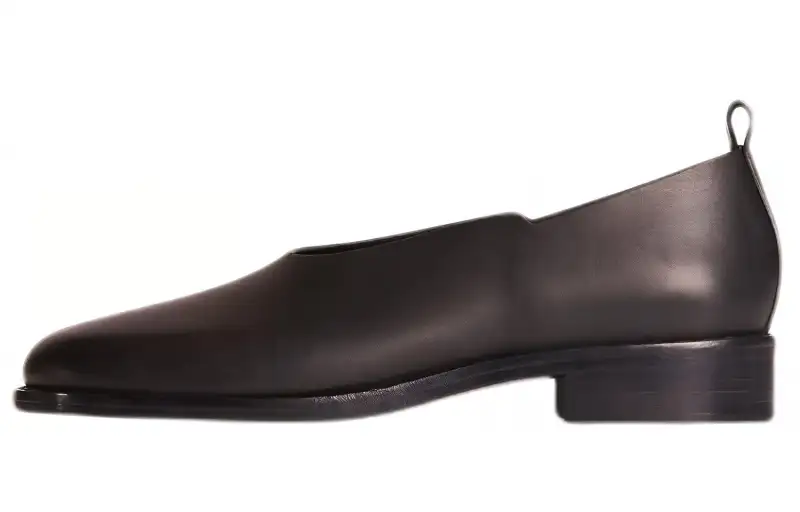 THE ROW Leather Women's Casual Shoes Women's Black