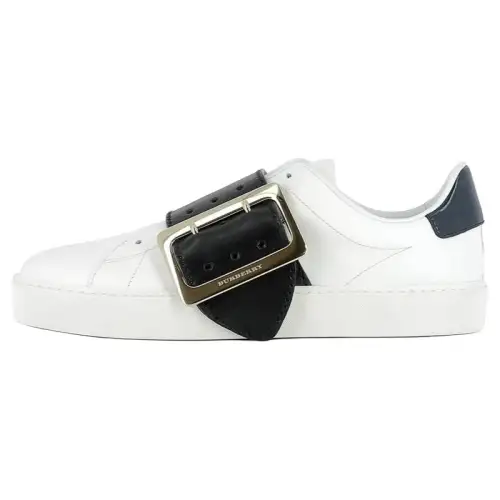 Burberry Low top Skateboard Shoes Men's Black White