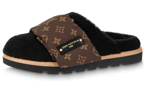 LOUIS VUITTON Quick Dry Closed Toe Slippers Women's Brown