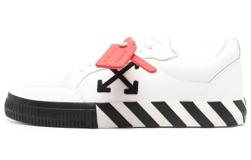 OFF-WHITE Low Vulcanized Lace-Up Sneakers