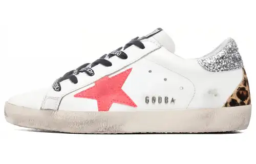 Golden Goose Super Star Low top Stylish Skateboarding Shoes Women's Pink Logo Silver Tail Distressed