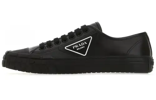 PRADA Wheel Cow Leather Low top Stylish Skateboarding Shoes Men's Black