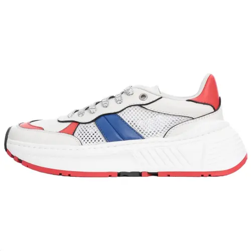 Bottega Veneta Leather Low top Casual Shoes Women's White