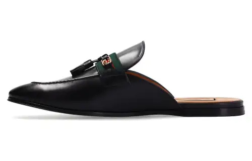 GUCCI Interlocking Closed Toe Slippers Men's Black