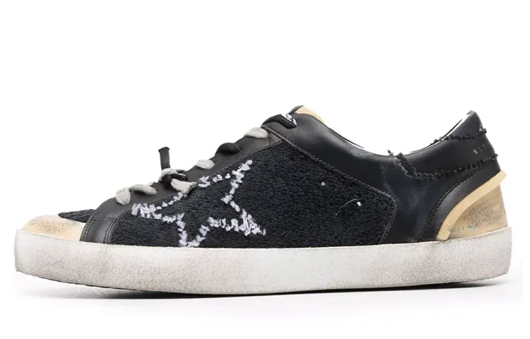 Golden Goose Super Star Stylish Skateboarding Shoes Men's Black