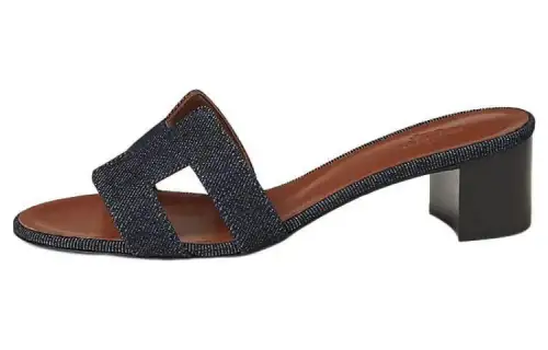 HERMES Oasis Slide Slippers Women's Black