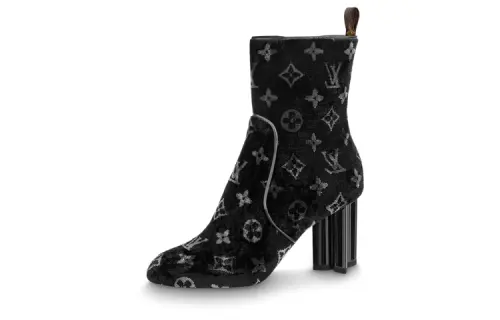 LOUIS VUITTON Silhouette Suede Side Zipper Ankle Boots Women's Black