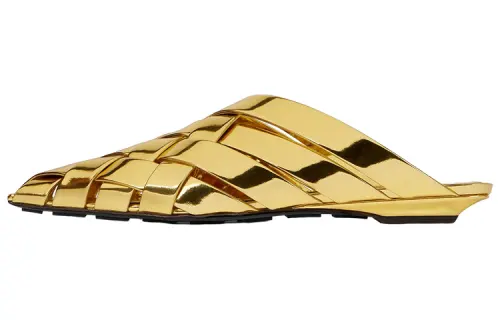 Bottega Veneta Closed Toe Slippers Women's Gold