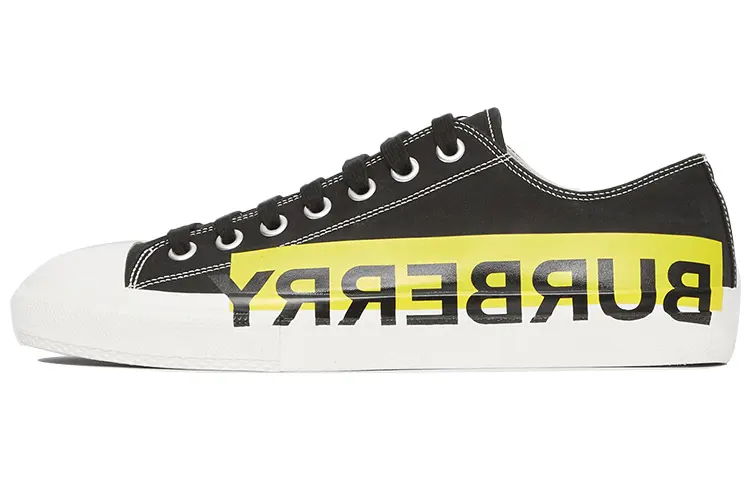 Burberry Low top Stylish Skateboarding Shoes Men's Black