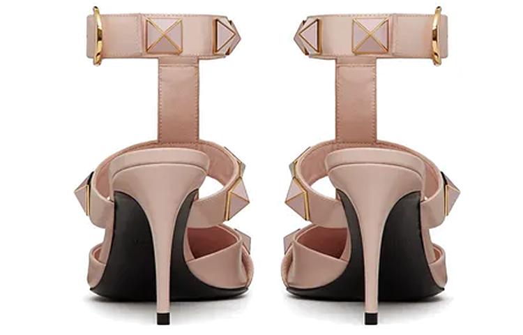 Valentino Roman Stud Leather Slim Heel High Heels Women's Pink