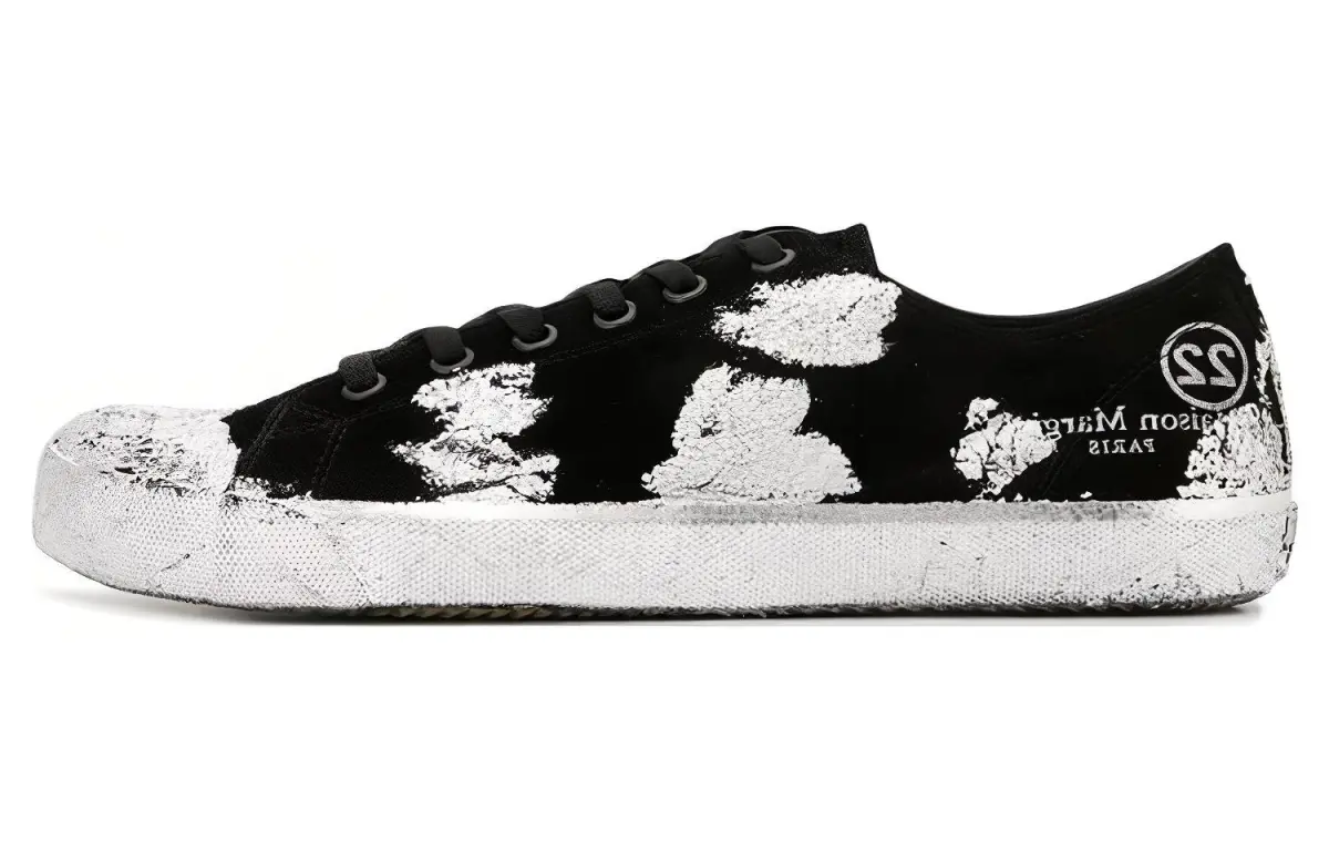 Maison Margiela Tabi Low top Stylish Skateboarding Shoes Men's Black