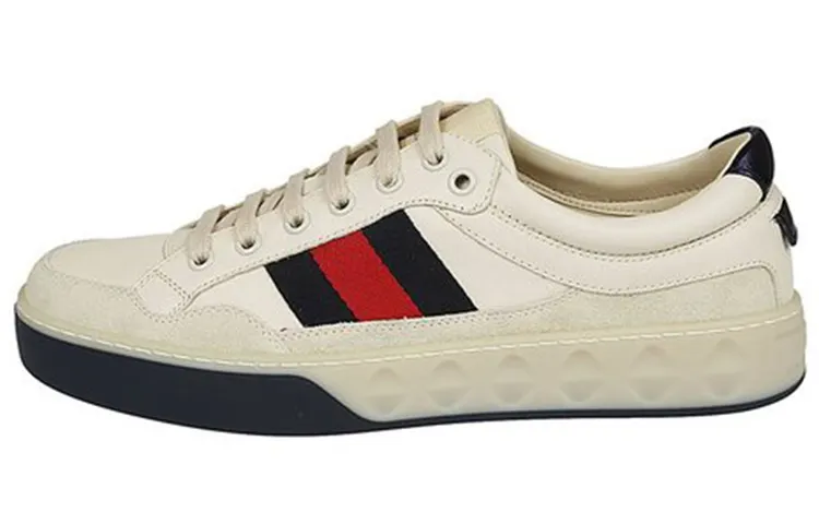 GUCCI Low top Stylish Skateboarding Shoes Men's White