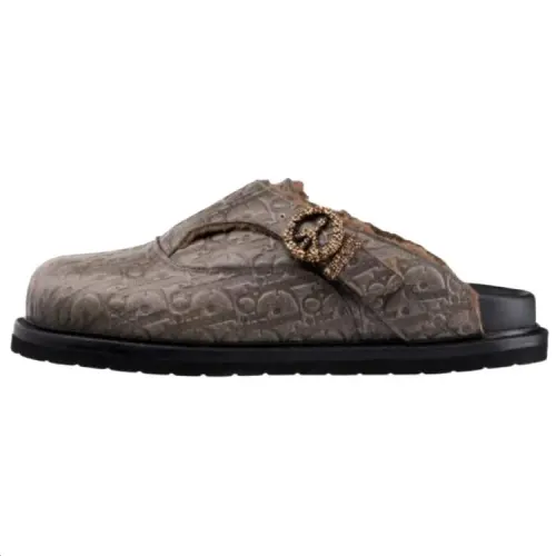 DIOR Closed Toe Slippers Men's Umber