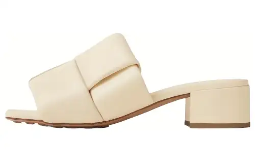 Bottega Veneta Stretch Casual Slippers Women's Ecru