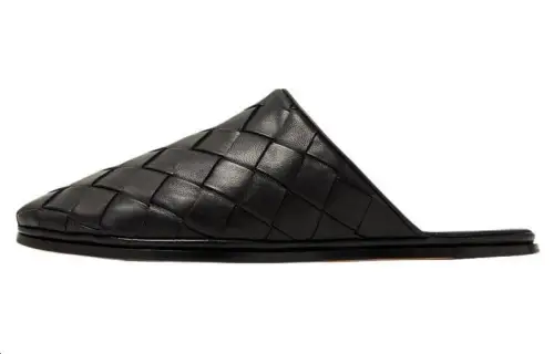 Bottega Veneta Closed Toe Slippers Men's Black