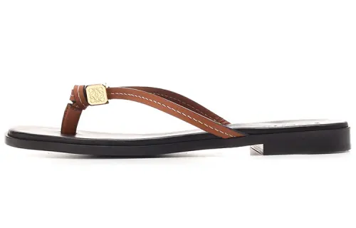 LOEWE Dice Stylish Sandals Women's Brown