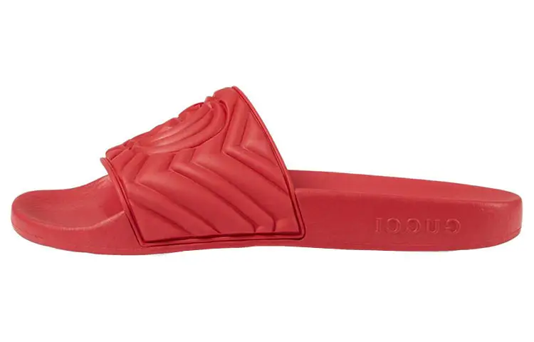 GUCCI Slide Matelasse Red Women's